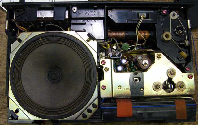 アンティークラジオの修理 ワールドボーイ ２０００ＧＸ ＲＦ－８６８Ｄ