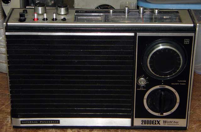 アンティークラジオの修理 ワールドボーイ ２０００ＧＸ ＲＦ－８６８Ｄ
