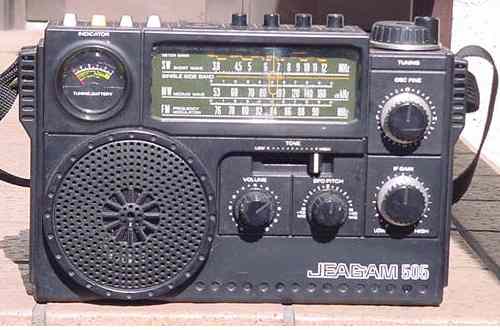 三菱BCLラジオジーガム…JP-505動作良好各バンド良好に受信できます